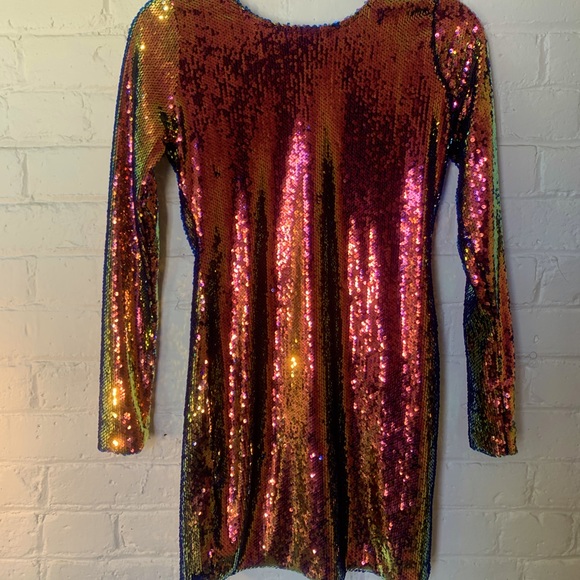 Mini dress - Picture 5 of 9